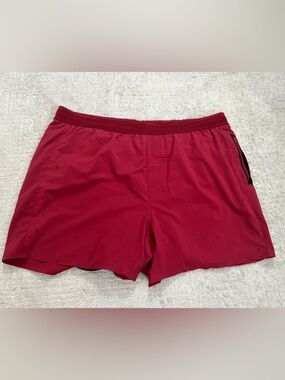 Ten Thousand Lined Session Shorts 5.5”
